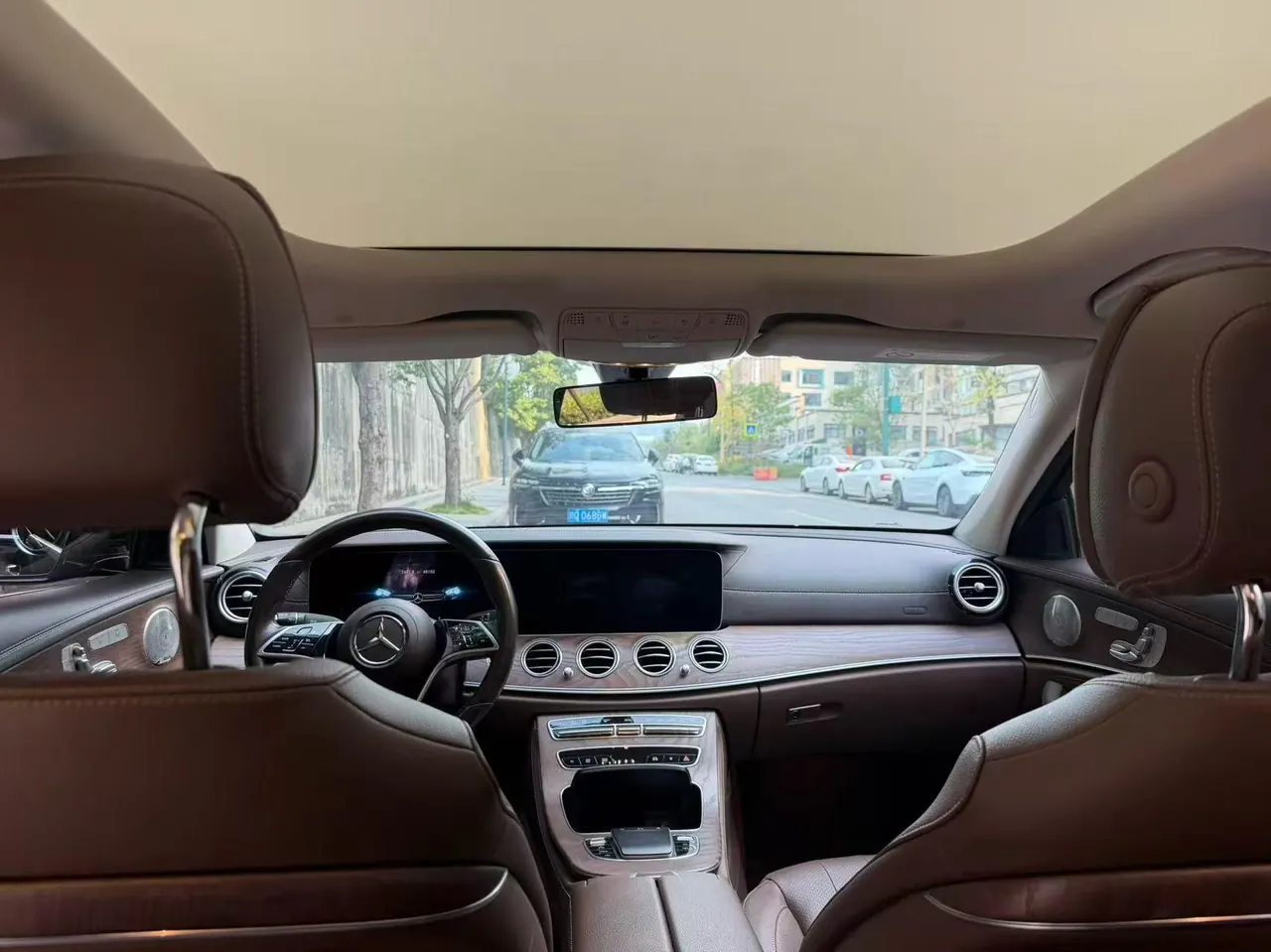 Mercedes Benz E Class 2022 E 300 L 2.0T Luxury (Change 2) Automatic Gear 5