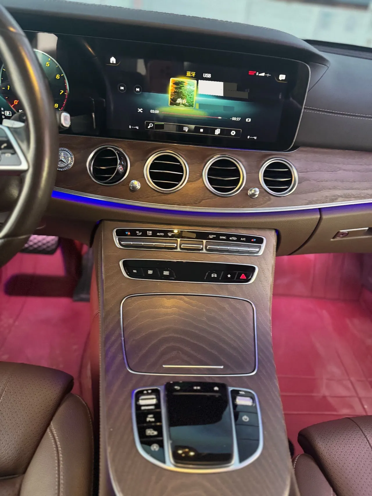 Mercedes Benz E-Class 2022 E 300 L 2.0T Sports Luxury (Change 2) Automatic Gear 3