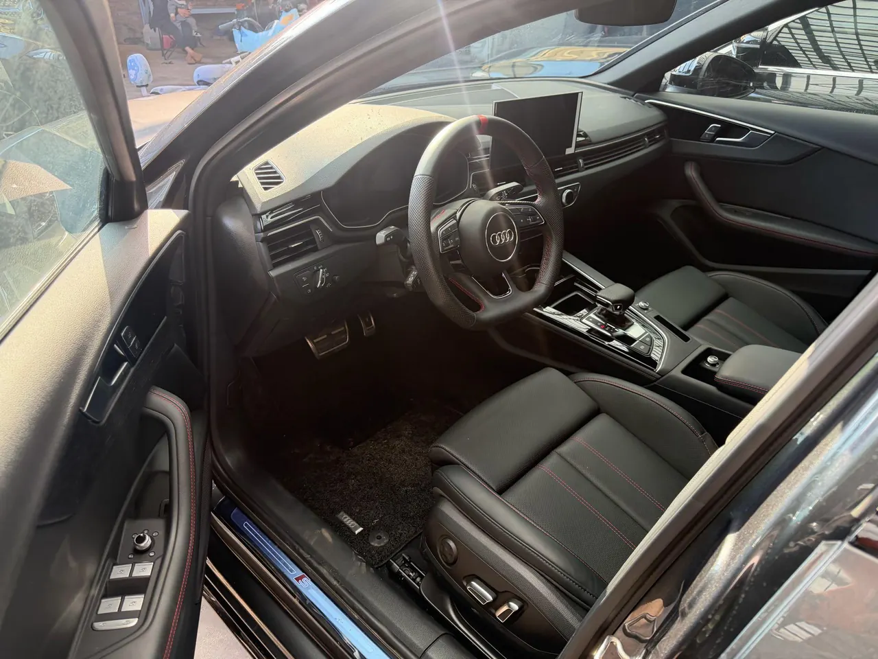 Audi 2026 A4L 2.0TFSI 40TFSI 2 million Deluxe Dynamic Automatic Gear 5