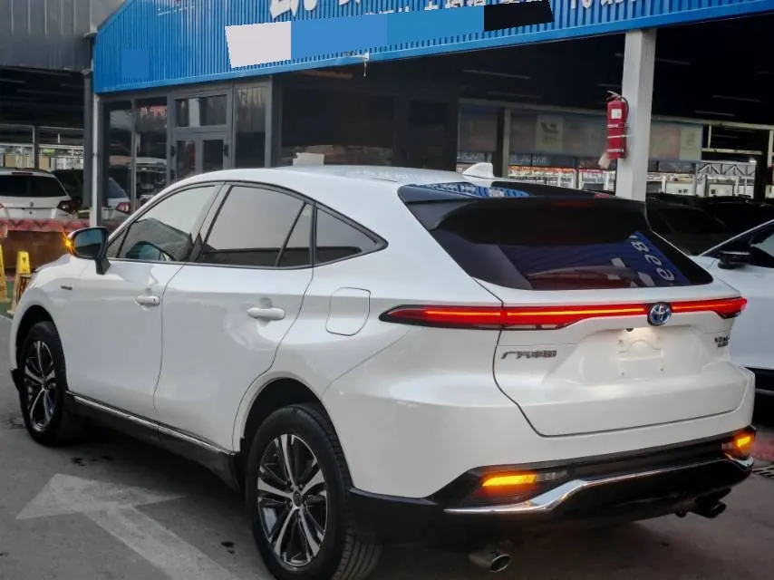 Toyota 2022 Weisa Dual Engine 2.5 Stepless Two-Drive Deluxe Automatic Gear 4