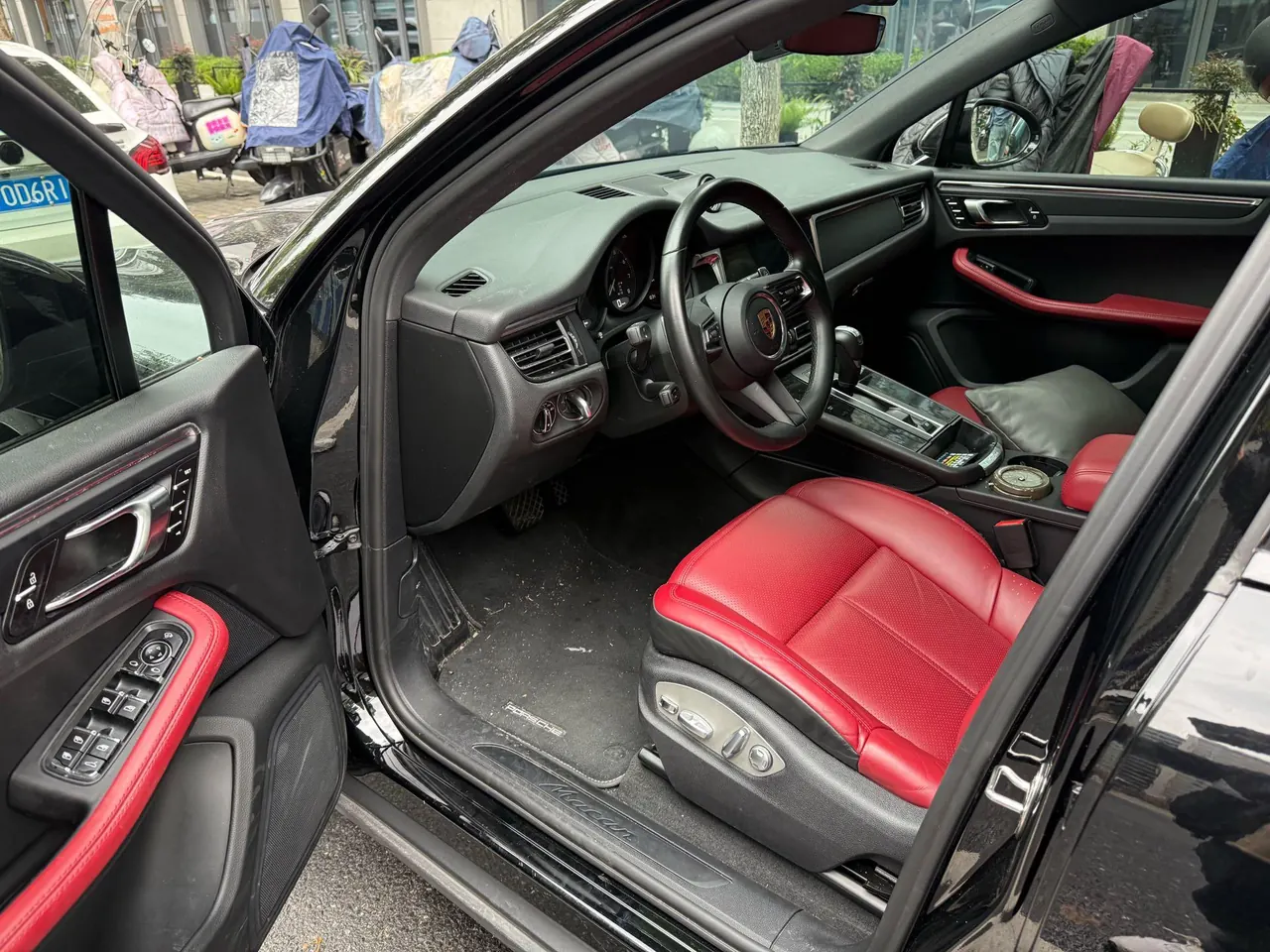 Porsche Macan (Imported) 2022 Macan 2.0T Automatic Gear 7