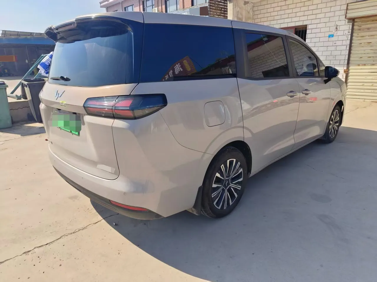 WuLing 2026 Starlight 730 1.5 Stepless 125km Exclusive Automatic Transmission 4