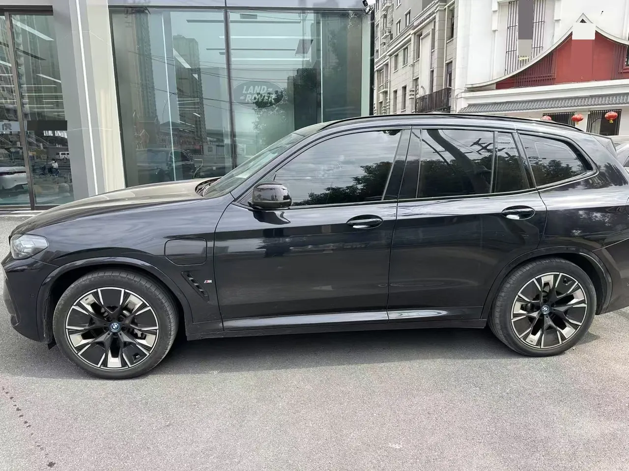 BMW 2022 iX3 Creat Collar Automatic 2
