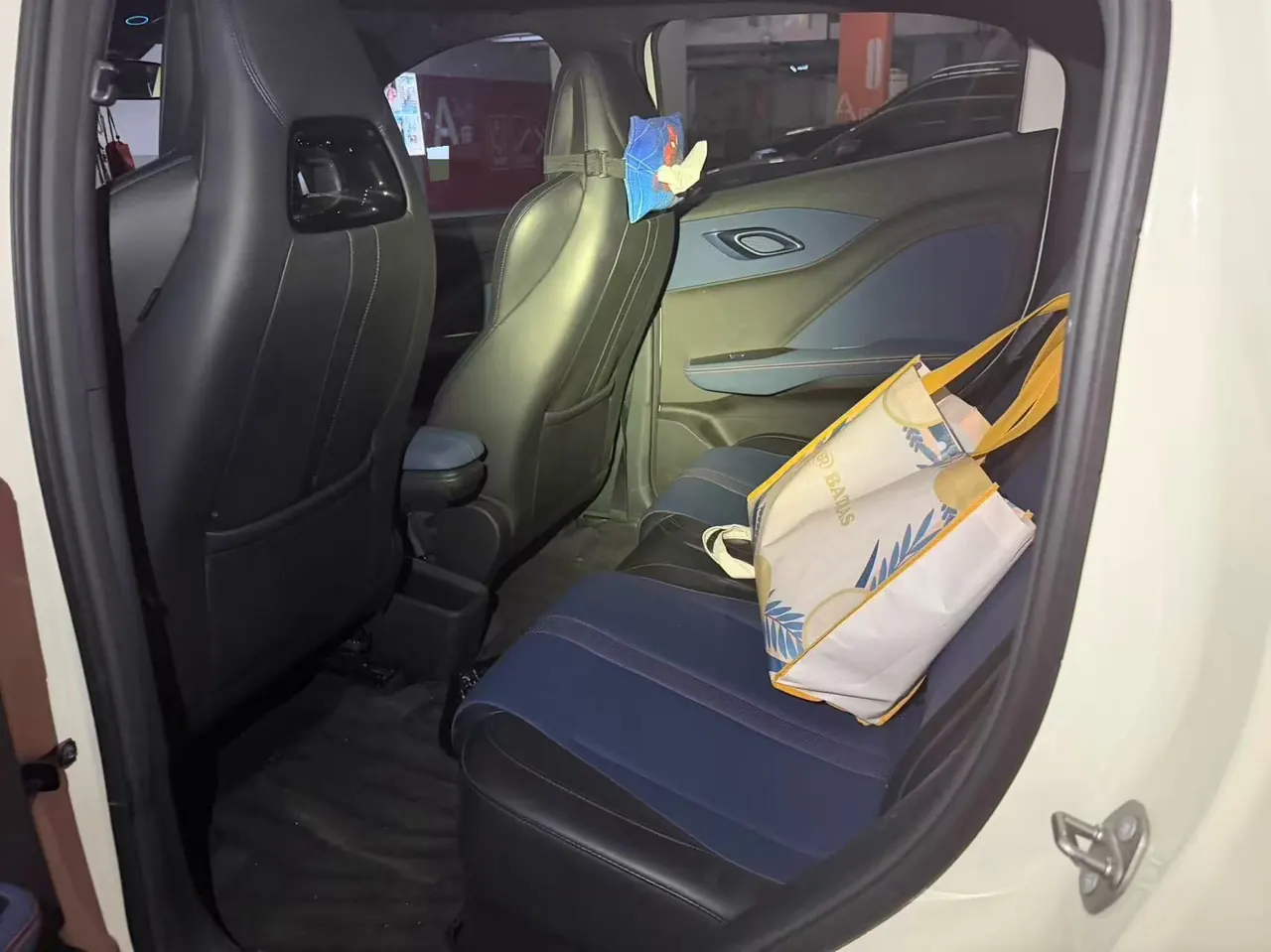 BYD 2023 seagull flying version automatic gear 3