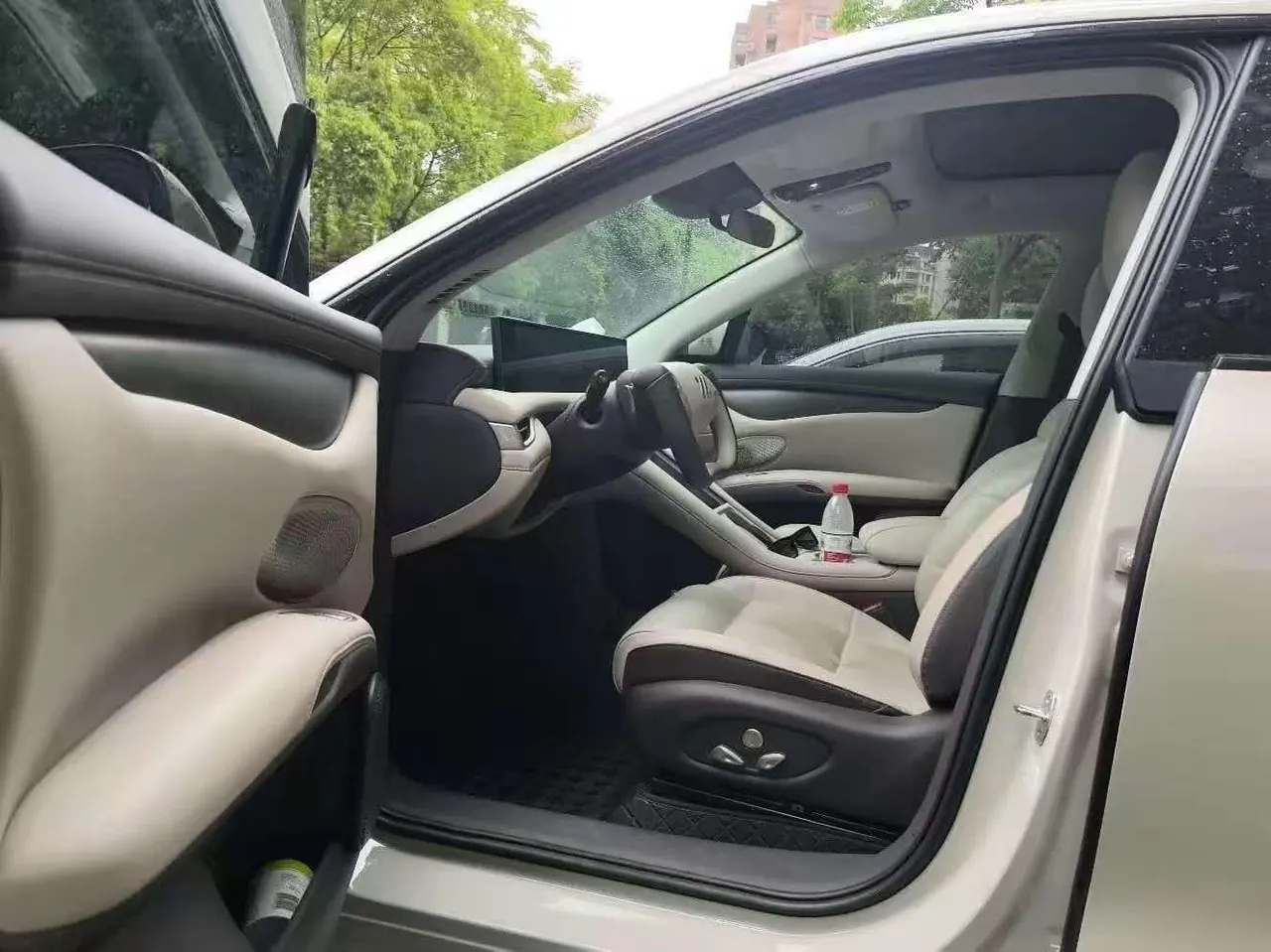 IM 2023 IM LS6 Max Standard Edition Automatic Gear 2