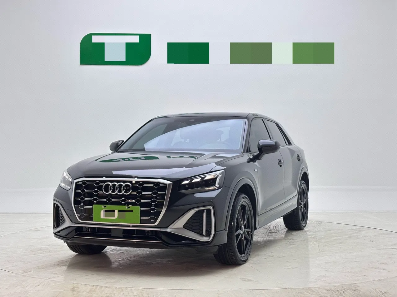 Audi 2022 Q2L 1.4TFSI 35TFSI Aggressive Dynamic Automatic - View 1