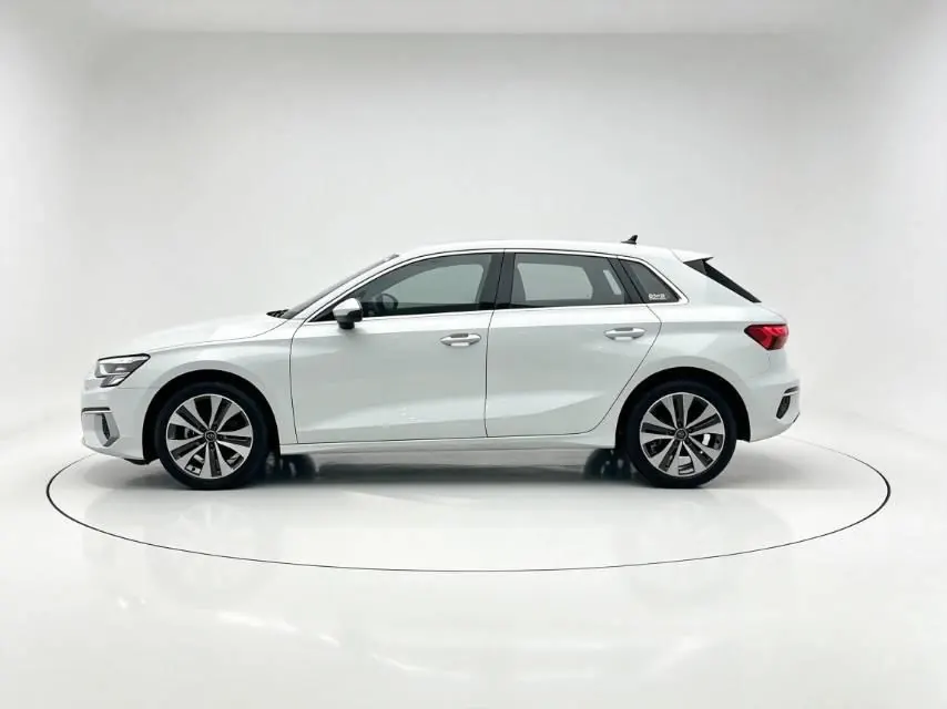 Audi 2023 A3 Sportback 1.4TFSI 35TFSI Enterprising and Elegant Automatic Gear 2