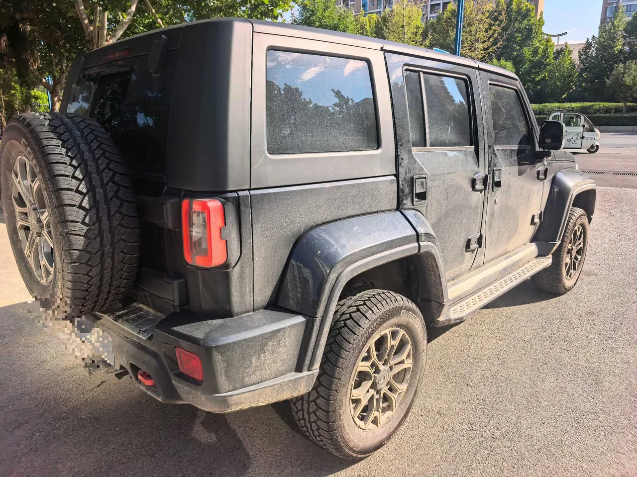 Beijing 2026 BJ40 2.0T Explorer automatic gear 8