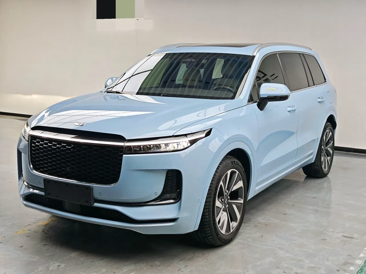 Li 2021 ONE 1.2T extended range 6-seat automatic gear - View 1