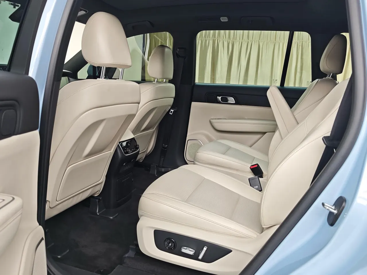 Li 2021 ONE 1.2T extended range 6-seat automatic gear 4