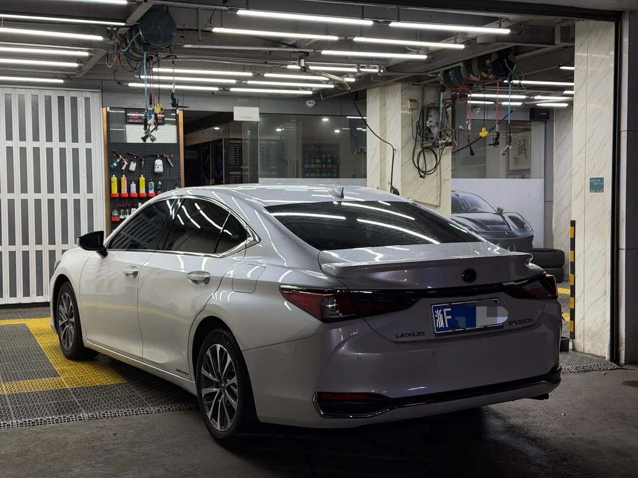 Lexus ES (Imported) 2021 ES300h 2.5 Stepless Excellence Edition Automatic Gear 6