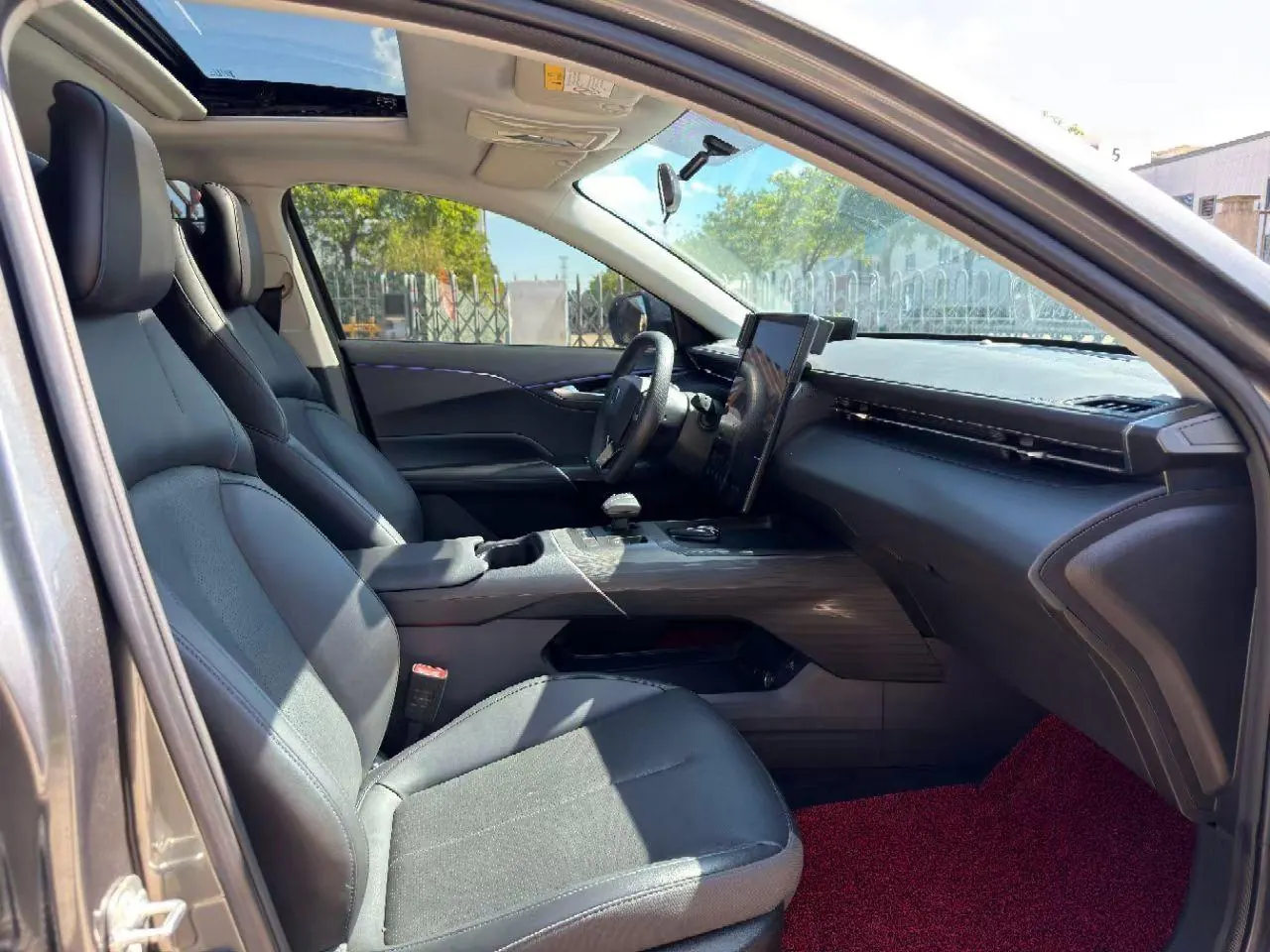 ChangAn 2024 Yi Dong 1.5TGDI Enjoy Edition Automatic Gear 4