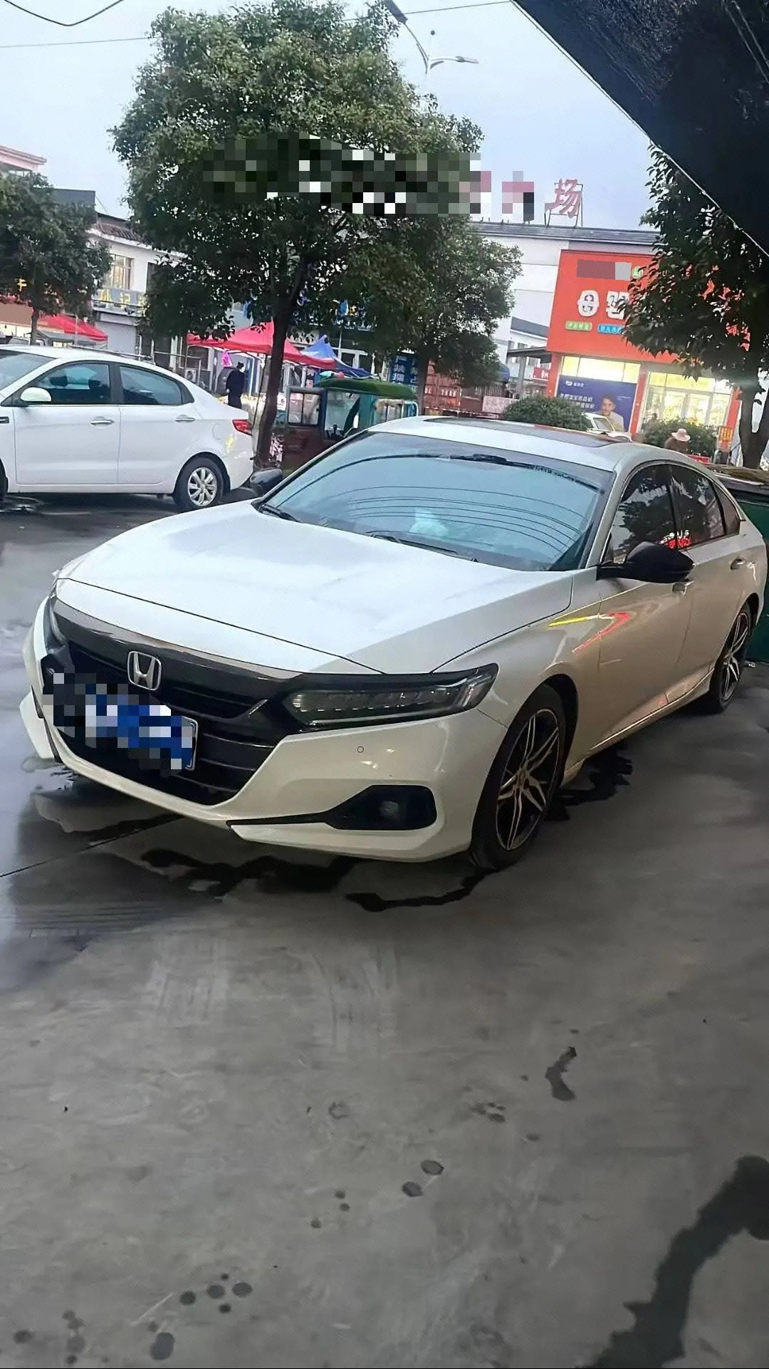 Honda 2022 10th Generation Accord Hybrid 2.0 Stepless Magic Night Reed Edition Automatic Gear - View 1