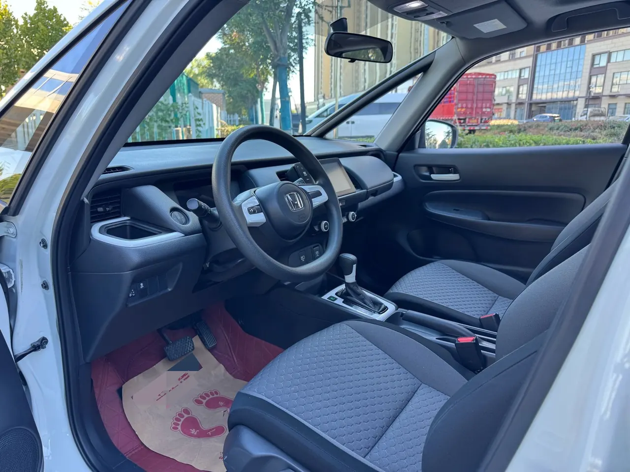 Honda 2022 Fit 1.5 Stepless Tide Enjoy Skylight Edition Automatic Gear 7