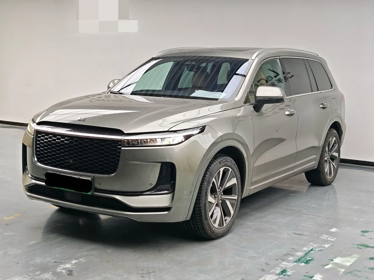 Li 2021 ONE 1.2T extended range 6-seat automatic gear - View 1