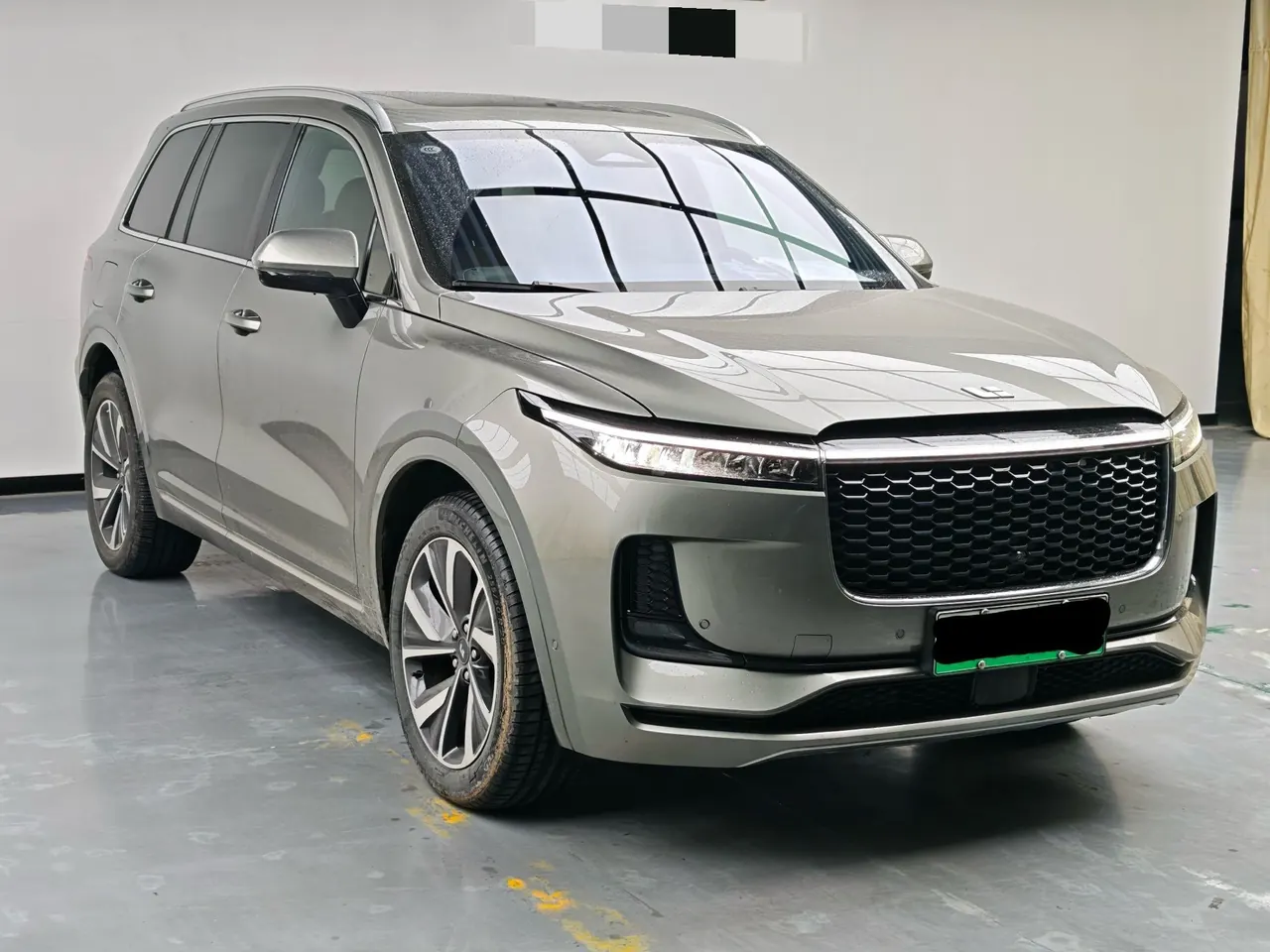 Li 2021 ONE 1.2T extended range 6-seat automatic gear 3