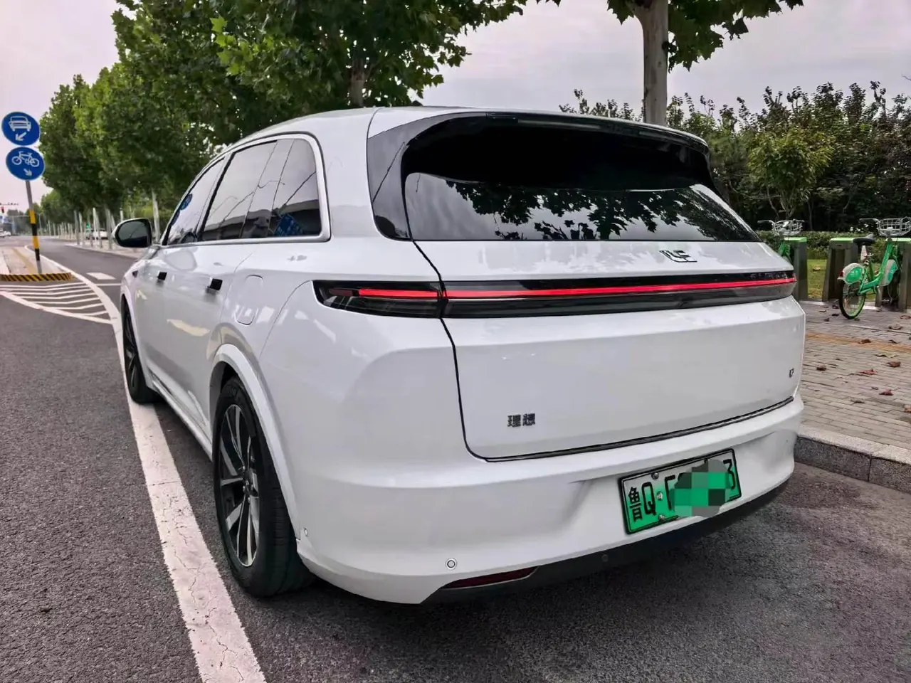 Li 2023 L7 Pro automatic gear 6