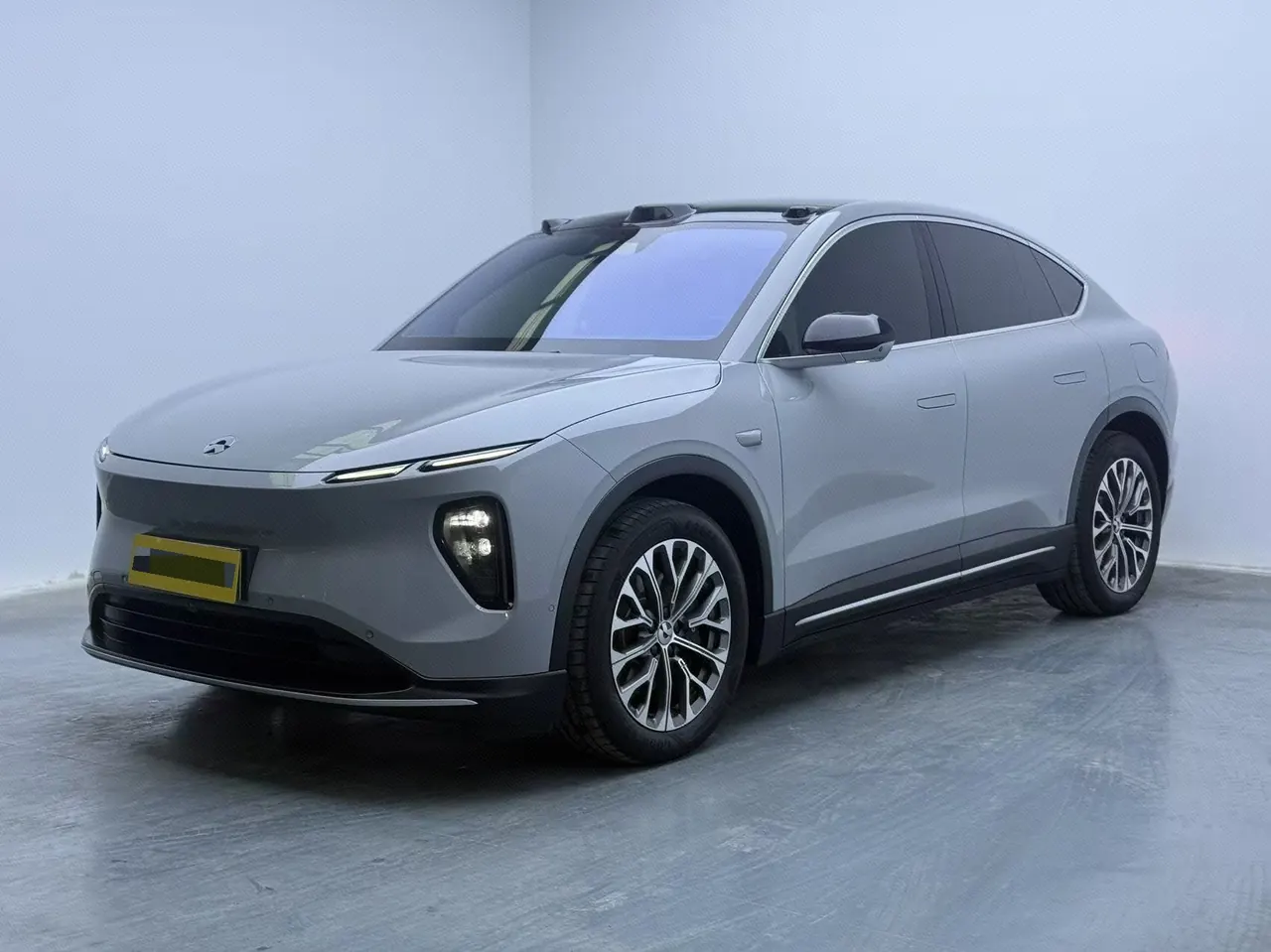 NIO 2024 EC6 75kWh automatic transmission - View 1