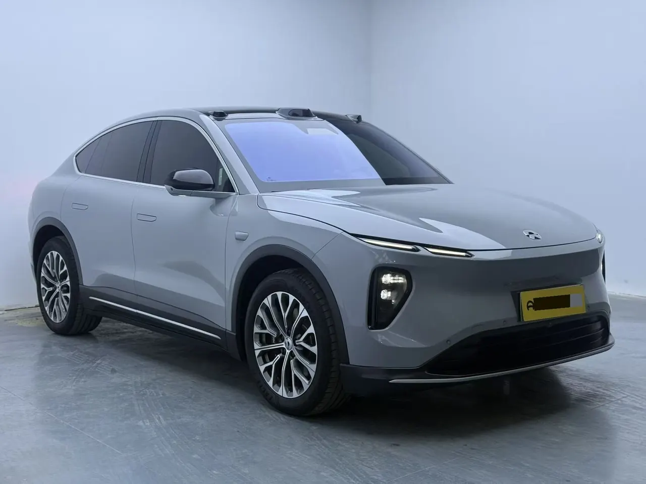 NIO 2024 EC6 75kWh automatic transmission 3