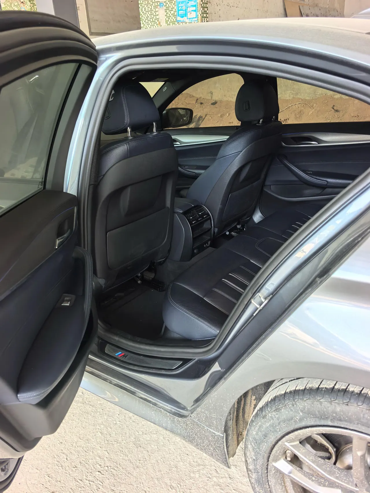 BMW 5 Series (Imported) 2020 525i 2.0T M Sports Suit Automatic Gear 6