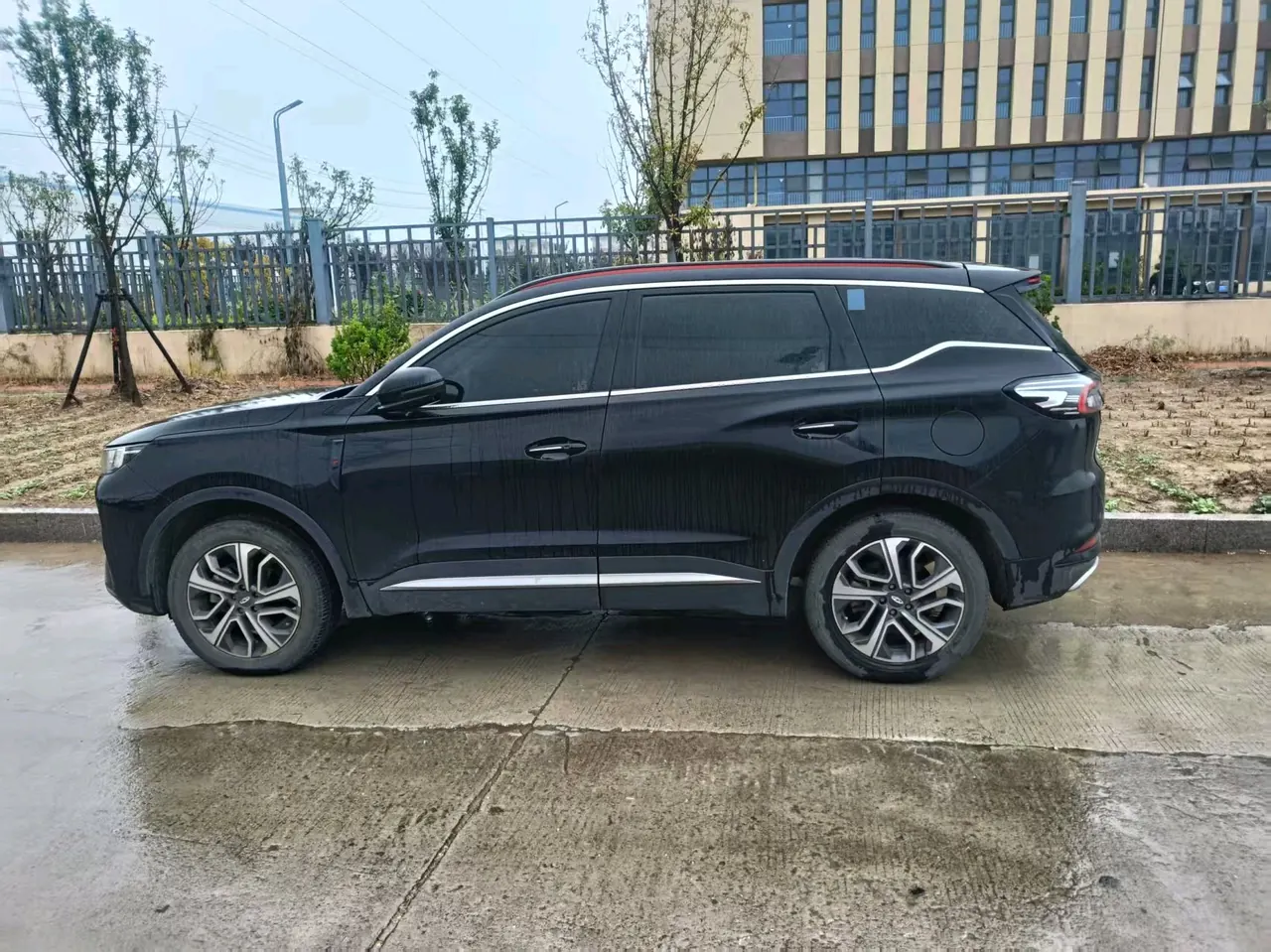 Chery 2023 Ruihu 7 PLUS 1.6TGDI Distinguished Automatic Gear 3