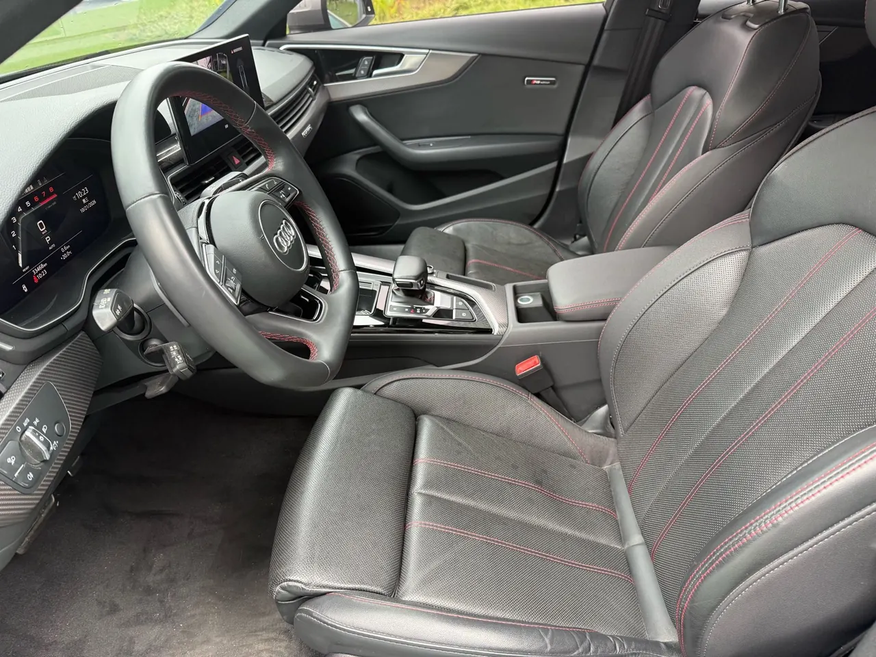 Audi 2022 A4L 2.0TFSI 40TFSI Quattro RS Kit Burning Speed Automatic 3