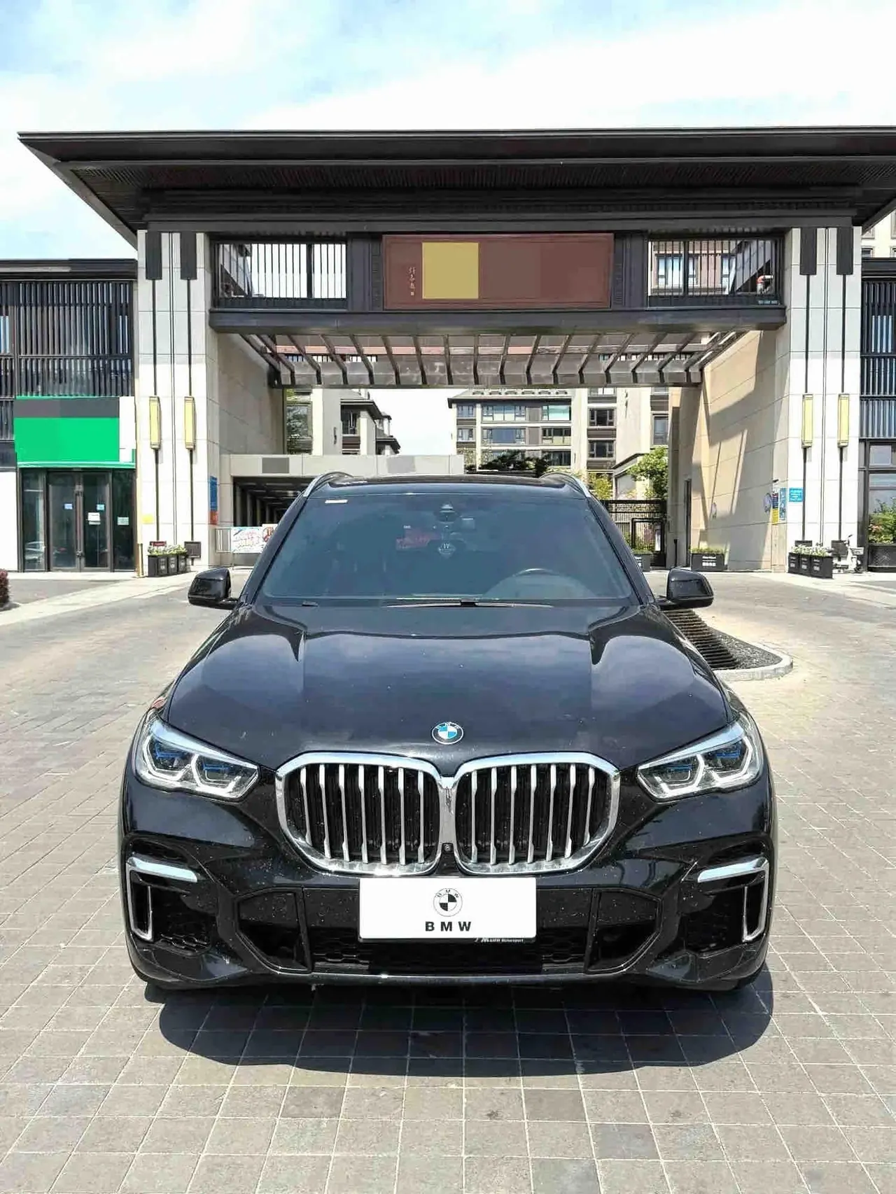 BMW 2022 X5 xDrive 40Li 48v 3.0T M sports suit automatic gear 2