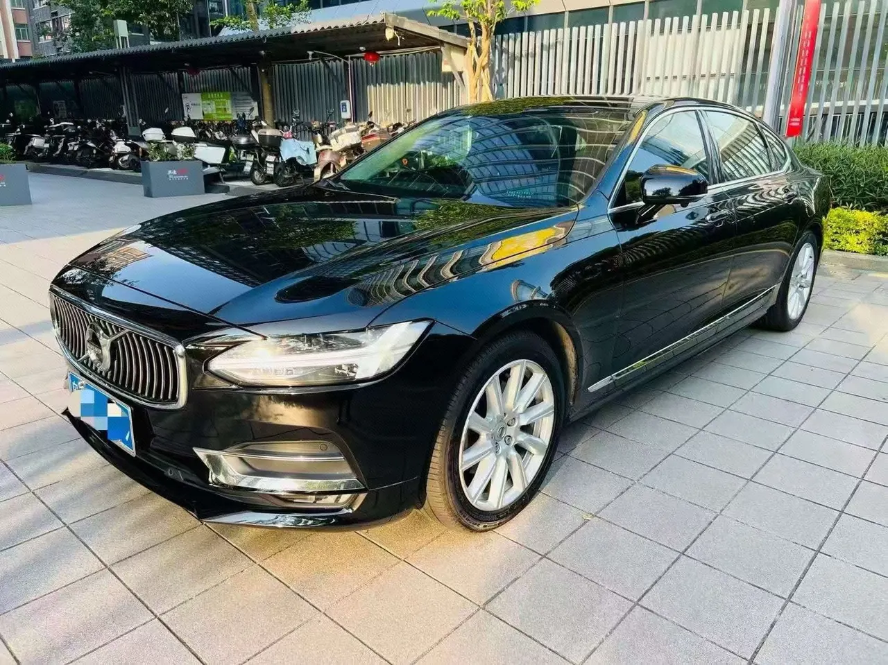 Volvo 2020 S90 2.0T T5 Zhiyi Deluxe Edition Automatic Gear - View 1