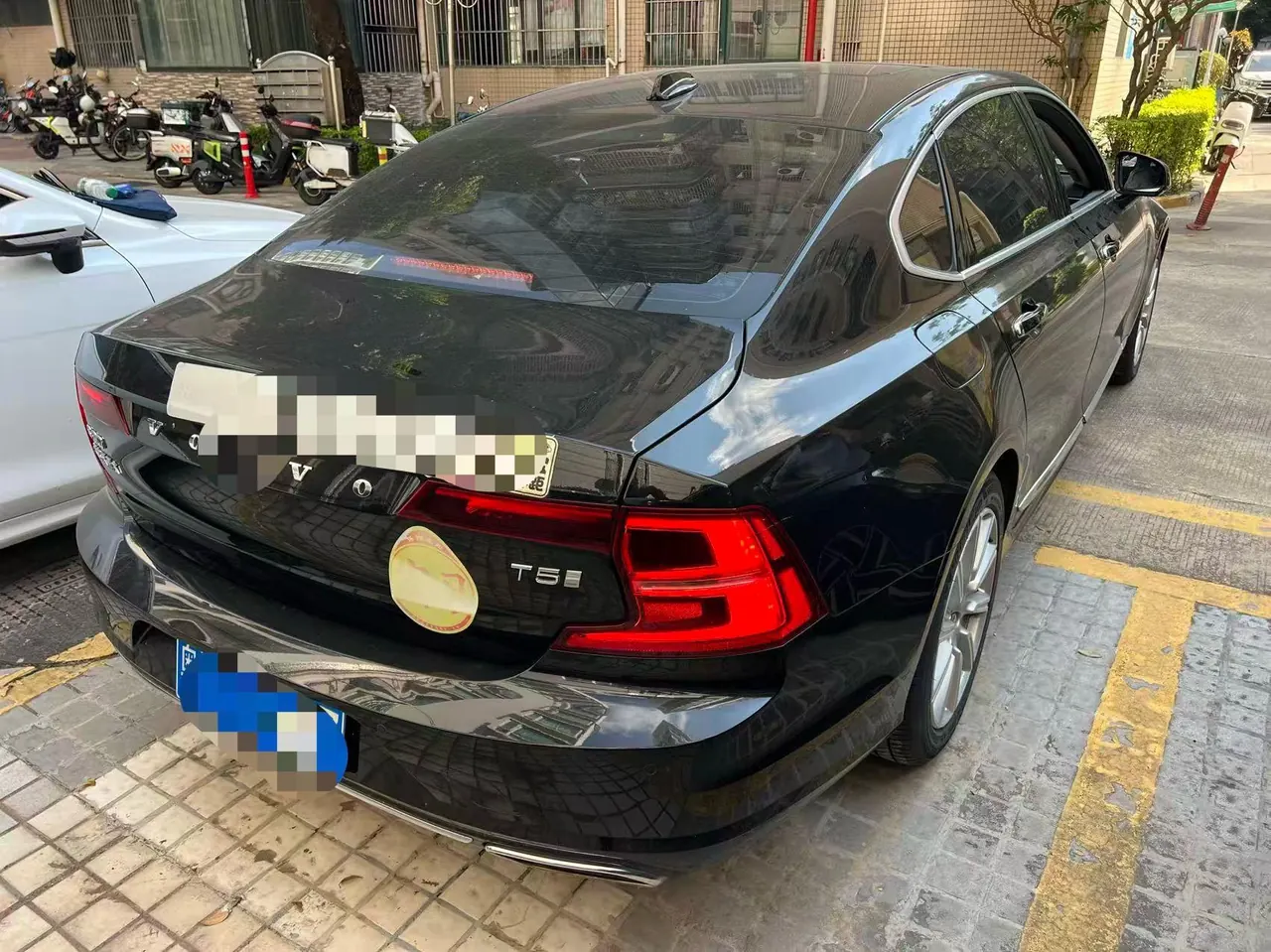 Volvo 2020 S90 2.0T T5 Zhiyi Deluxe Edition Automatic Gear 5