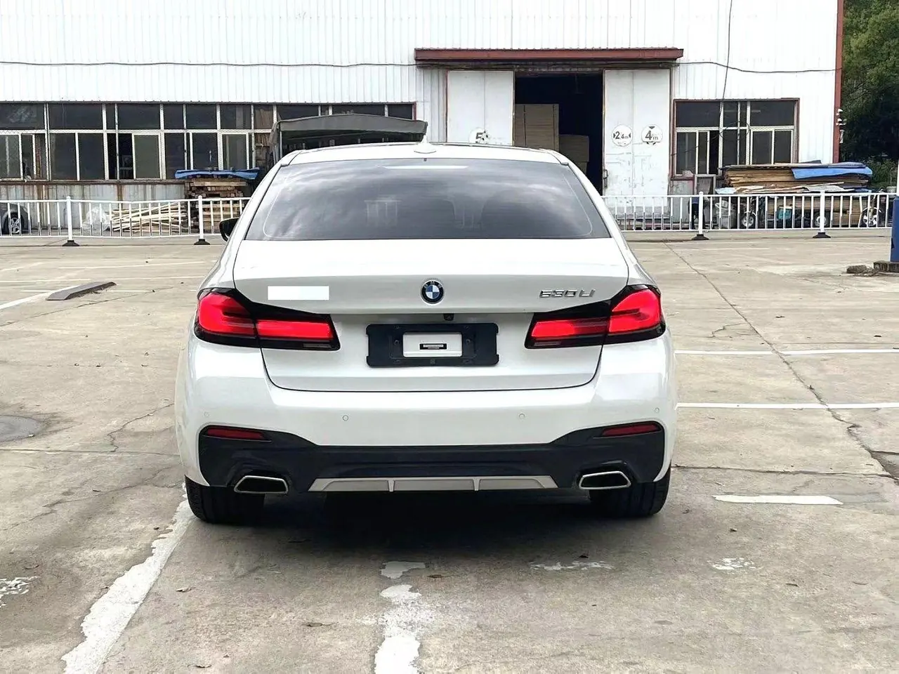 BMW 5 Series 2022 530Li 2.0T Leading M Sports Suit (Change 2) Automatic Gear 4