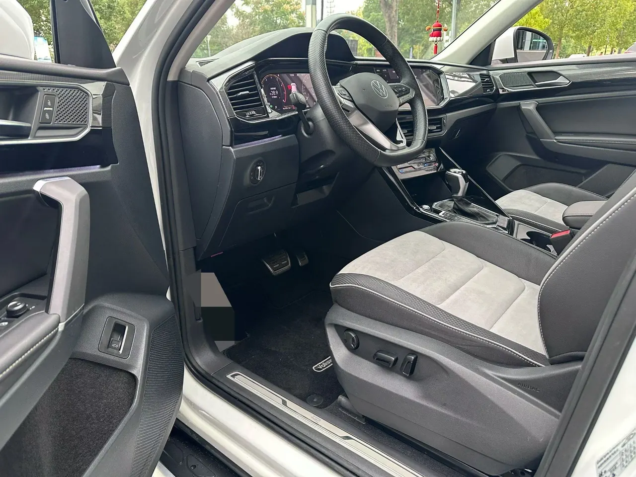 Volkswagen 2020 Tanyue X 2.0TSI 330TSI Two-Drive Flagship Zhilian Edition Automatic Gear 6