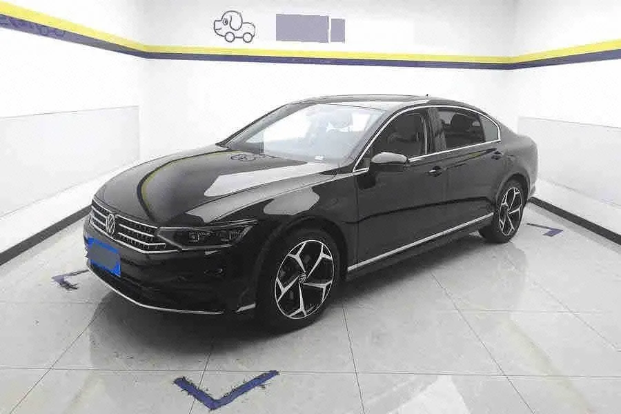 Volkswagen 2026 Magotan 2.0TSI 380TSI 30 million selected luxury automatic gear - View 1