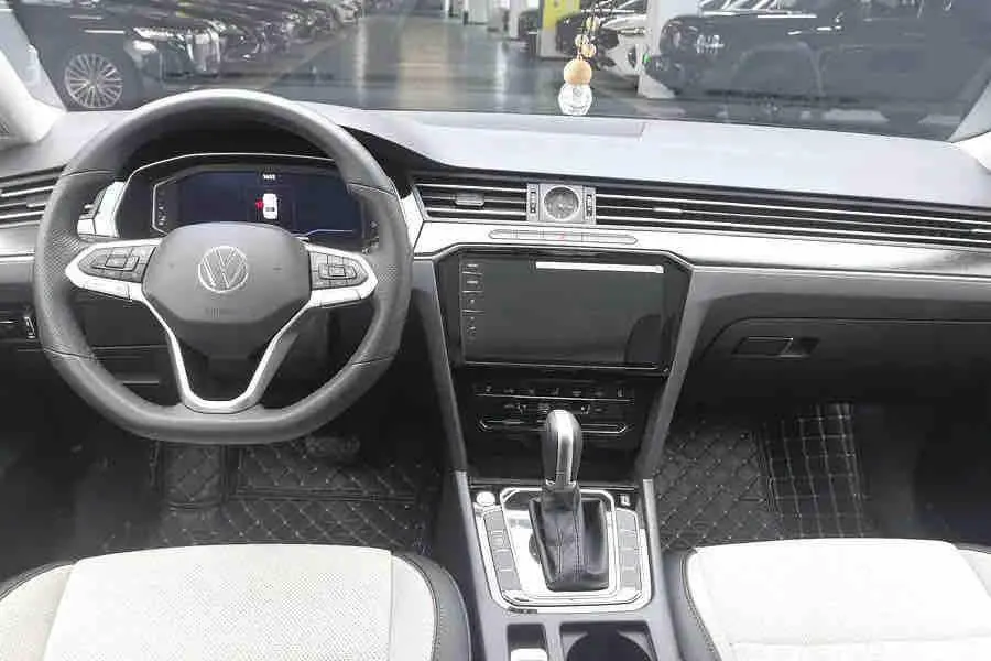 Volkswagen 2026 Magotan 2.0TSI 380TSI 30 million selected luxury automatic gear 5