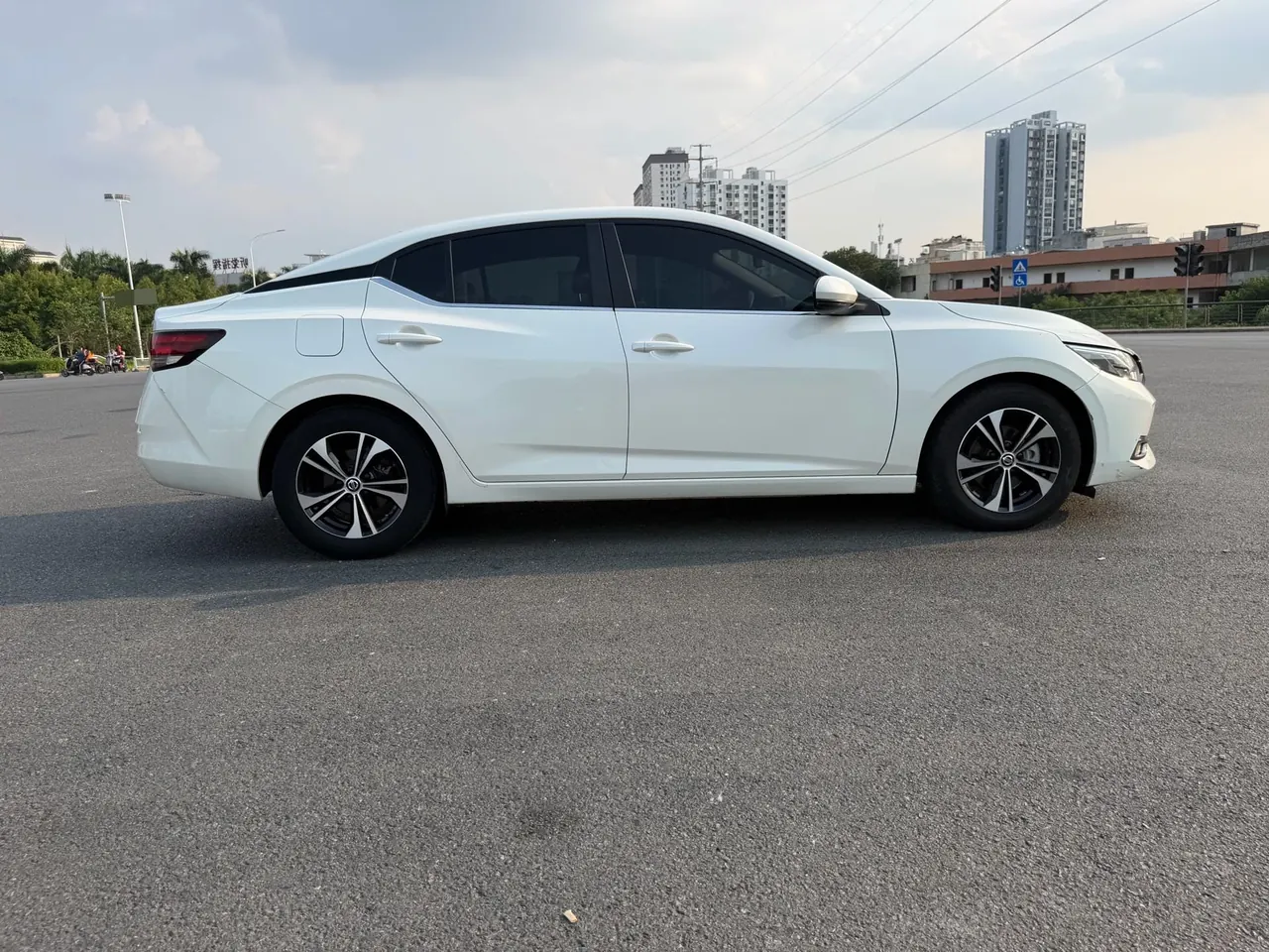 Nissan 2022 Sylphy 1.6 Stepless XL Pleasant Edition Automatic Gear 2