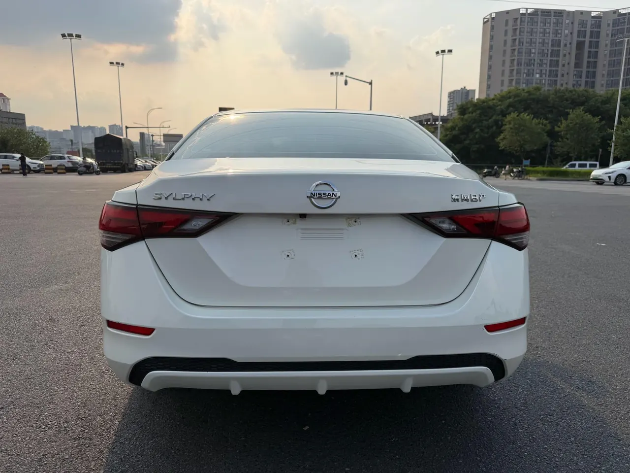 Nissan 2022 Sylphy 1.6 Stepless XL Pleasant Edition Automatic Gear 7