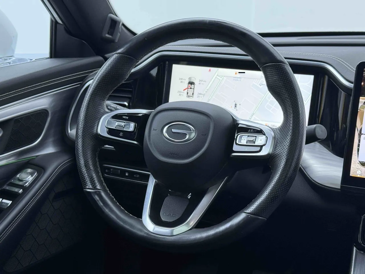Chuanqi 2022 GS8 2.0TGDI Two-Drive Deluxe Zhilian Edition Seven-seat Automatic Gear 5