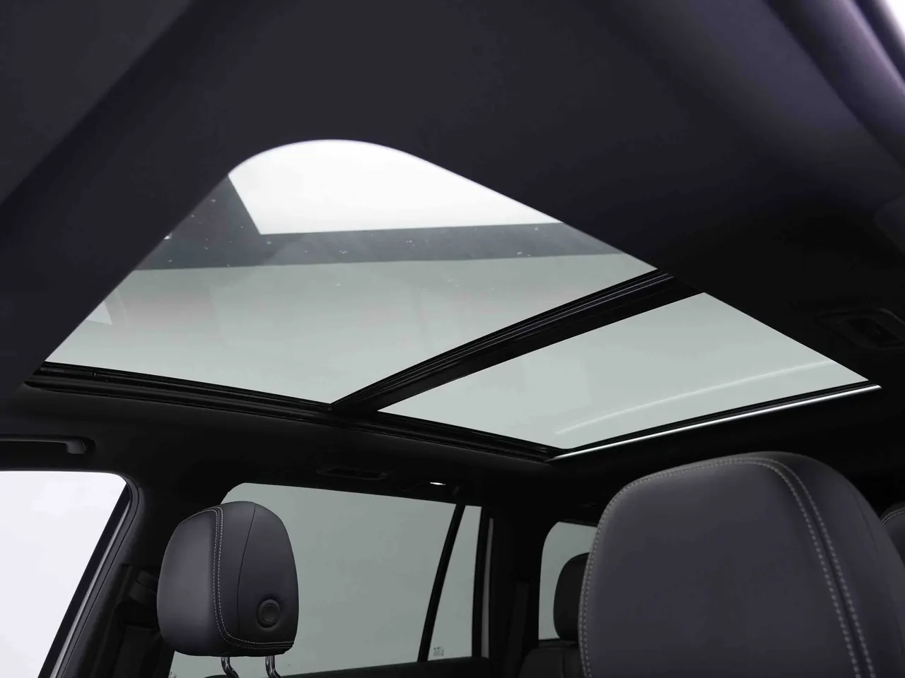 Chuanqi 2022 GS8 2.0TGDI Two-Drive Deluxe Zhilian Edition Seven-seat Automatic Gear 6