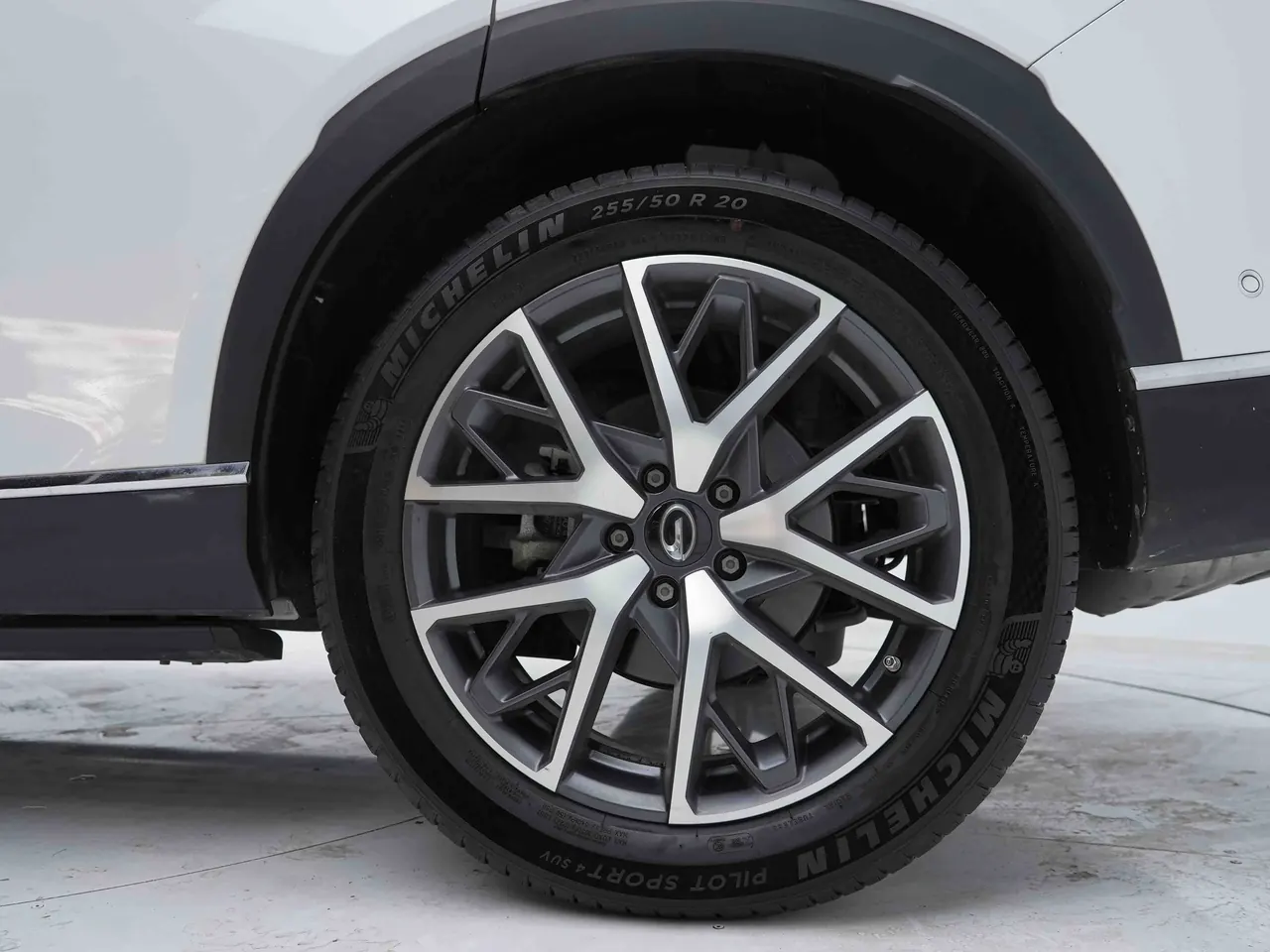 Chuanqi 2022 GS8 2.0TGDI Two-Drive Deluxe Zhilian Edition Seven-seat Automatic Gear 7