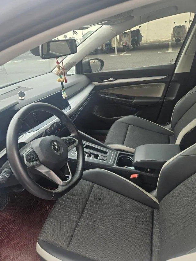 Volkswagen 2021 Golf 8 1.4TSI 280TSI 30th Anniversary Edition Automatic 3