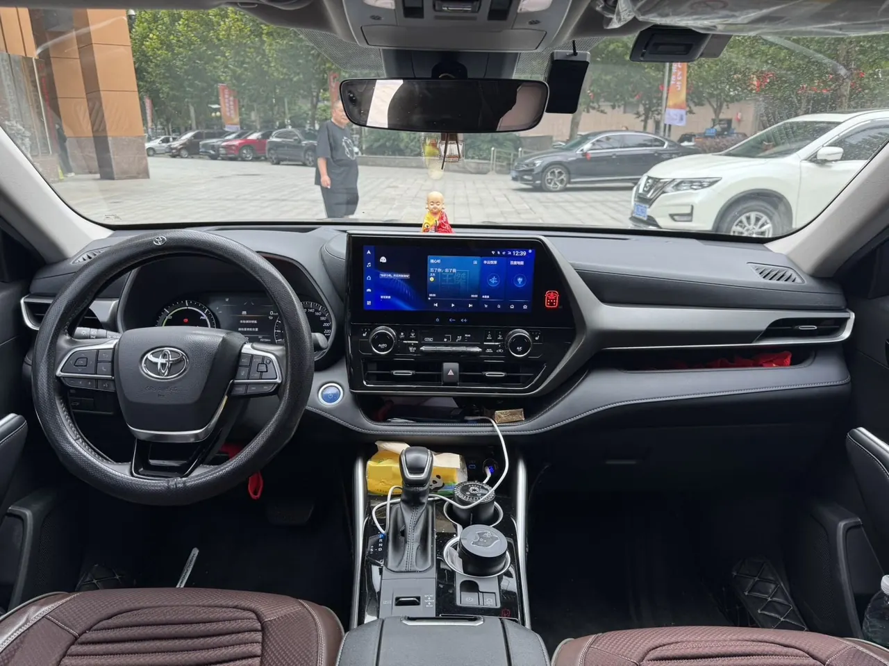 Toyota 2022 Highlander Dual Engine 2.5 Stepless Four-wheel Drive Premium Edition 7-seat Automatic Gear 6