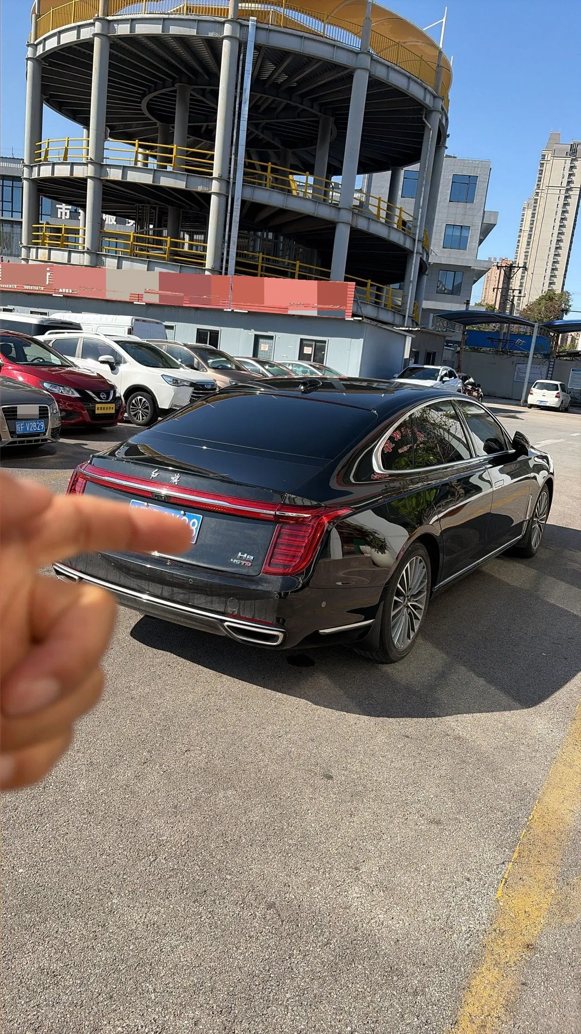 HongQi 2022 H9 48V 2.0T Zhilian Qi Chang Edition Automatic Gear 4