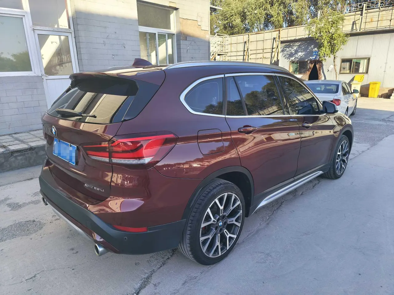 BMW 2021 X1 xDrive25Li 2.0T exclusive automatic gear 5