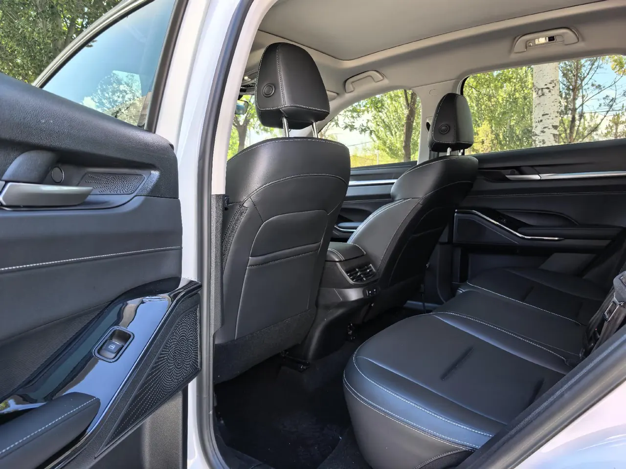 Haval 2022 H6 1.5T Two-Drive Plus Automatic Gear 9
