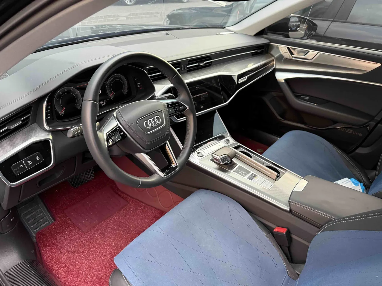Audi 2023 A6L 2.0TFSI 40TFSI Deluxe Elegant Automatic 2