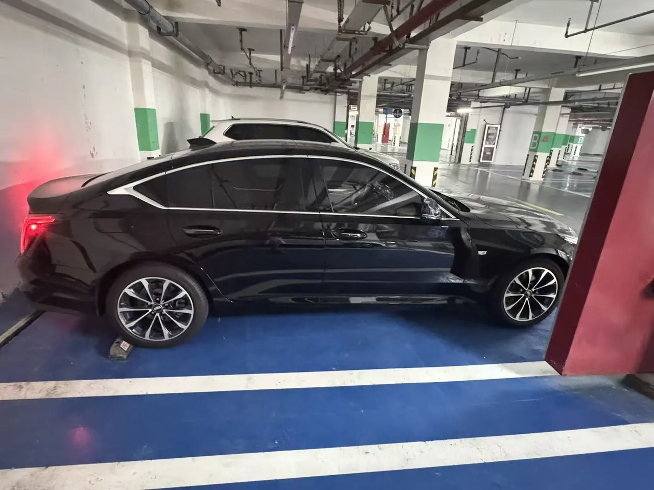Cadillac 2025 CT5 2.0T 28T City Sports Edition Automatic Gear 6