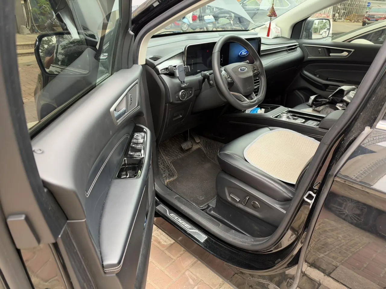 Ford 2022 Sharp PLUS 2.0T EcoBoost 245 4-wheel drive platinum sharp 7-seat automatic gear 2