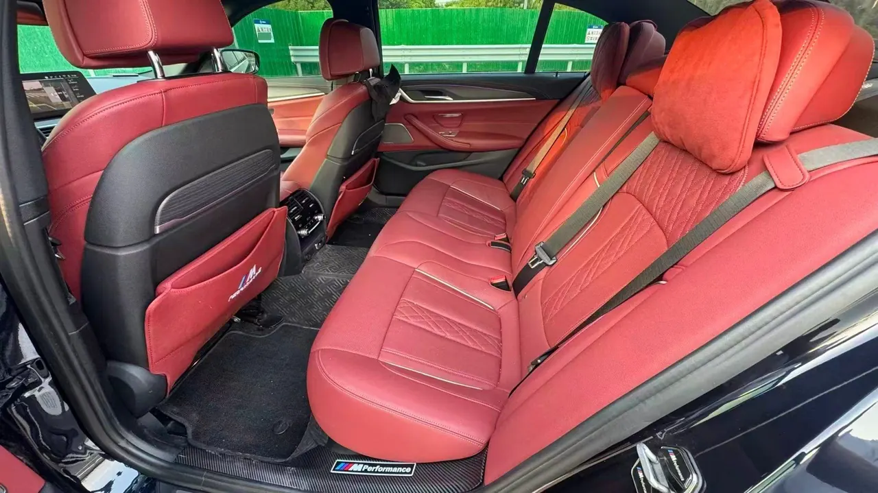 BMW 5 Series 2022 530Li 2.0T Exclusive M Sports Suit (Change 3) Automatic Gear 6