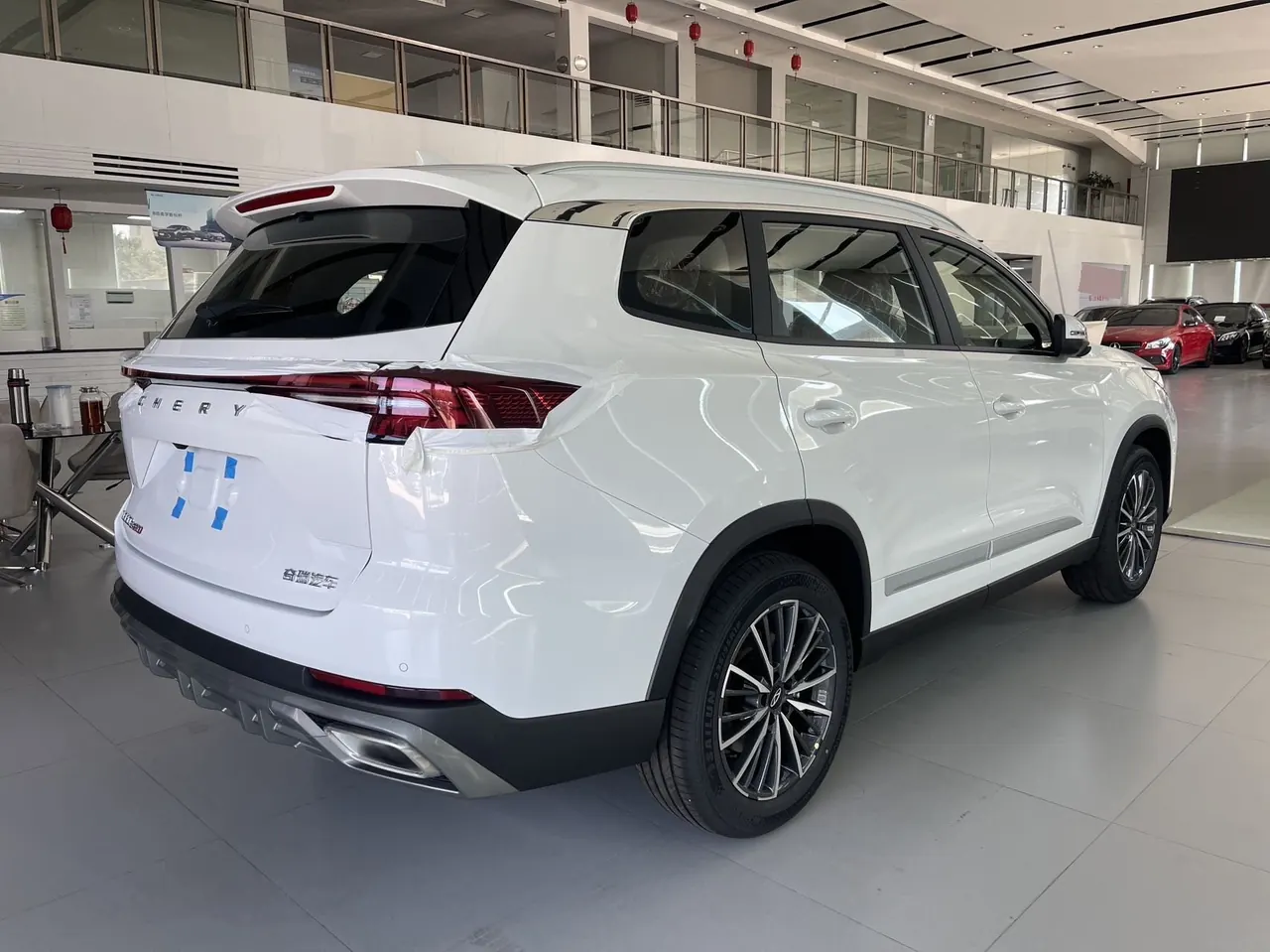 Chery 2025 Ruihu 8 PRO 1.6T 290T Two-Drive Deluxe Edition Automatic Gear 4