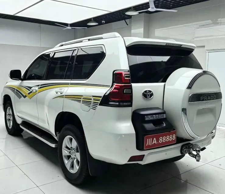 Toyota Prado (Imported) 2023 Prado 2.8TD Diesel Automatic Gear 2