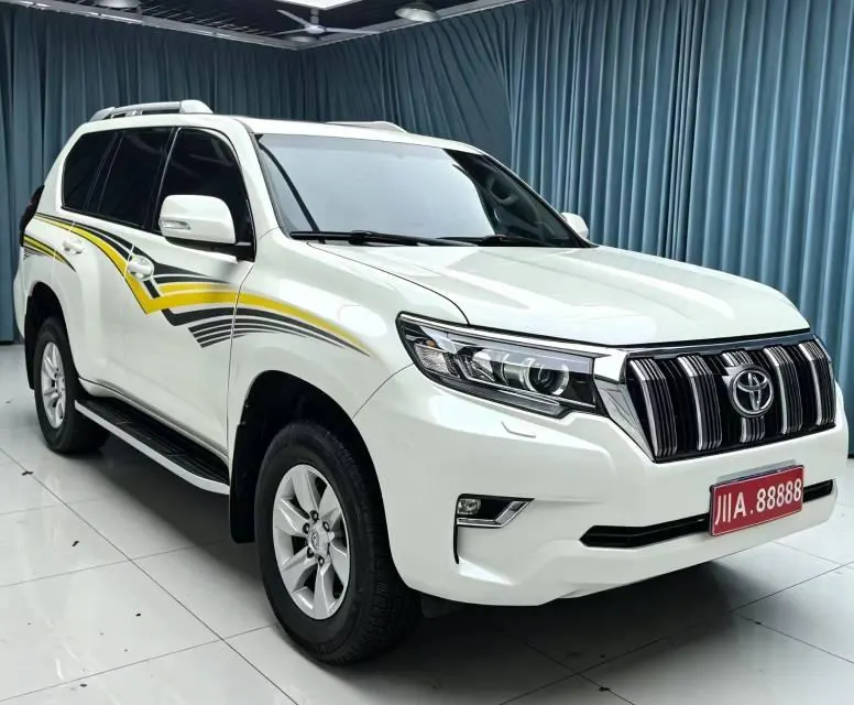 Toyota Prado (Imported) 2023 Prado 2.8TD Diesel Automatic Gear 3